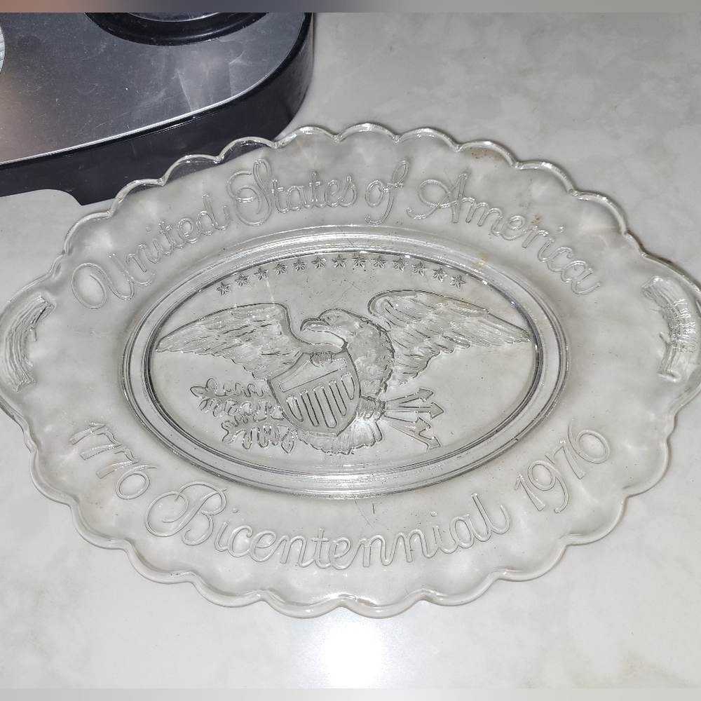Bicentennial Glass Plate United States of America 1776 Bicentennial 1976 Eagle